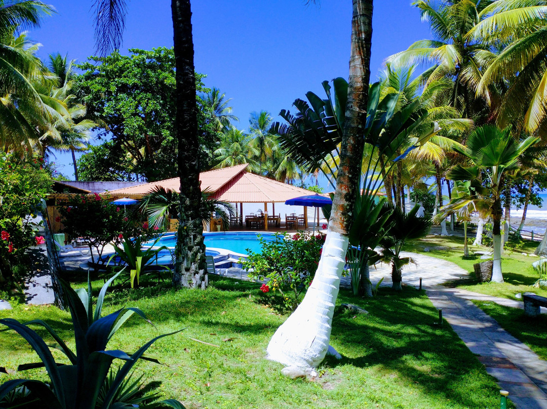 Village Back Door Hotel主图