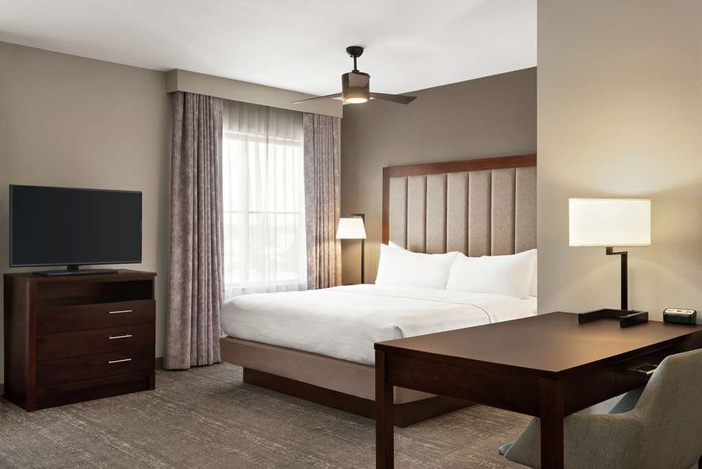 Homewood Suites by Hilton Fort Wayne主图