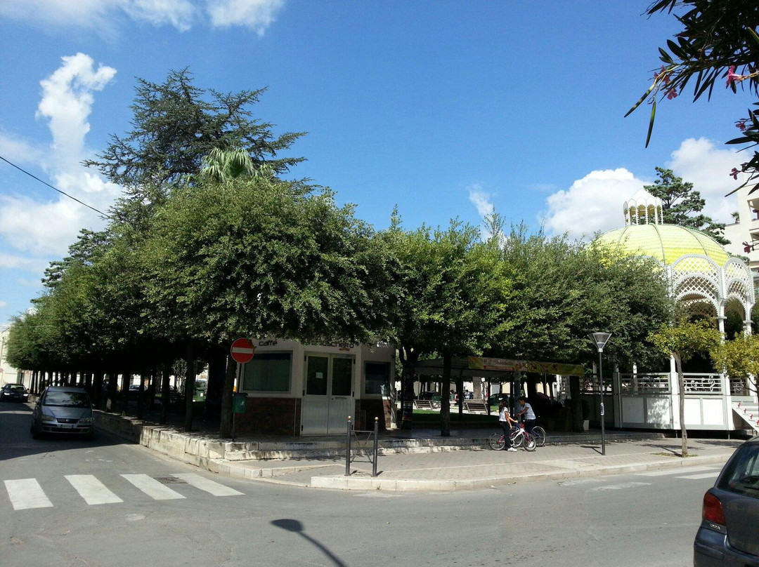 Corso Umberto I-Bernalda必去景点