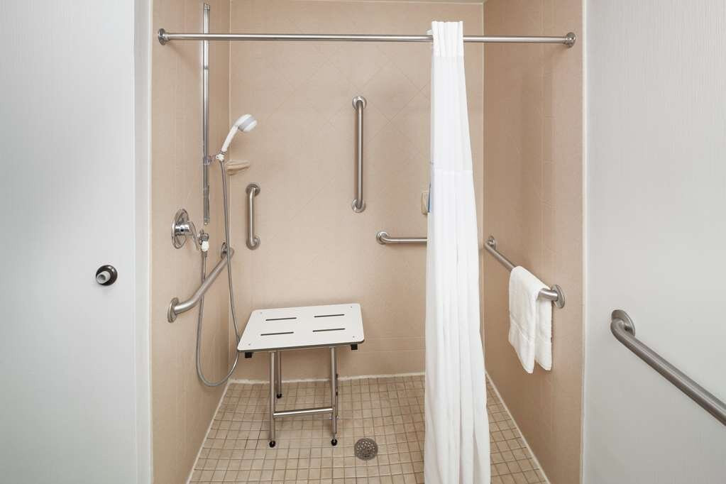 堪萨斯城利伯蒂希尔顿恒庭酒店主图