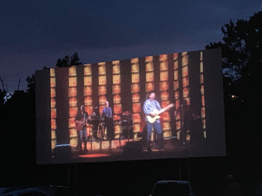 The Big Mo- Monetta Drive-In Movies-Monetta必去景点