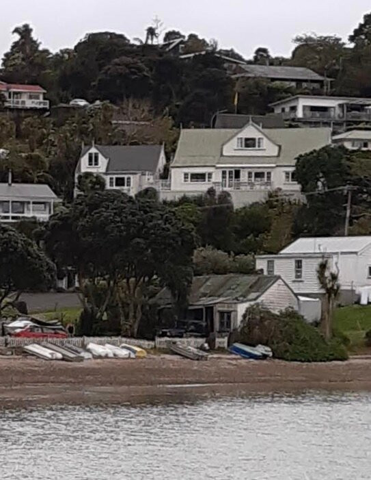 Arcadia Lodge Russell主图