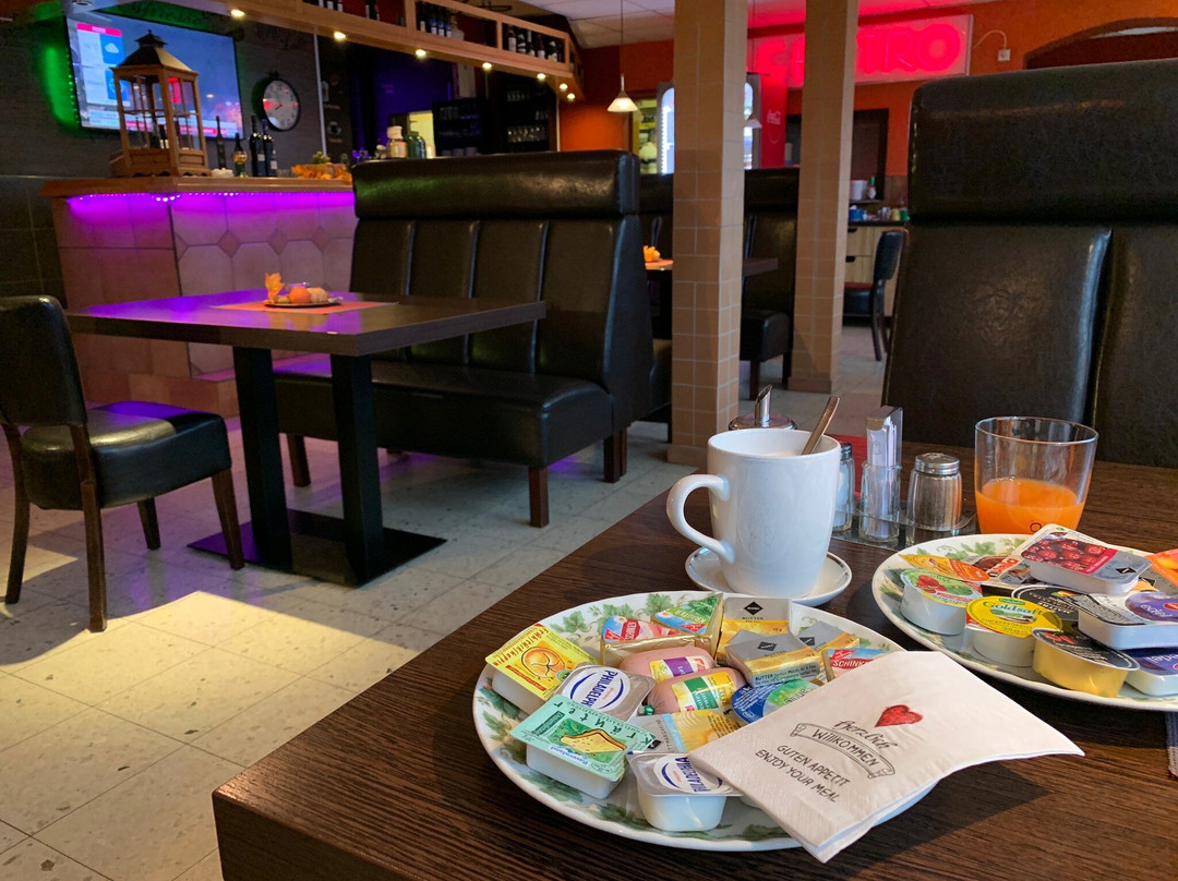 莱茵INN酒店主图