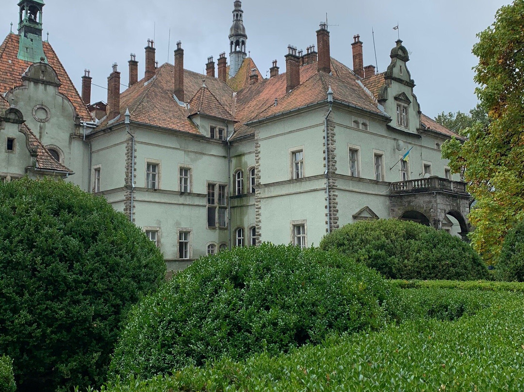 Castle Shenbornov-Karpaty必去景点