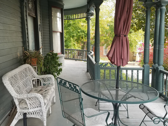 Reagan's Queen Anne主图