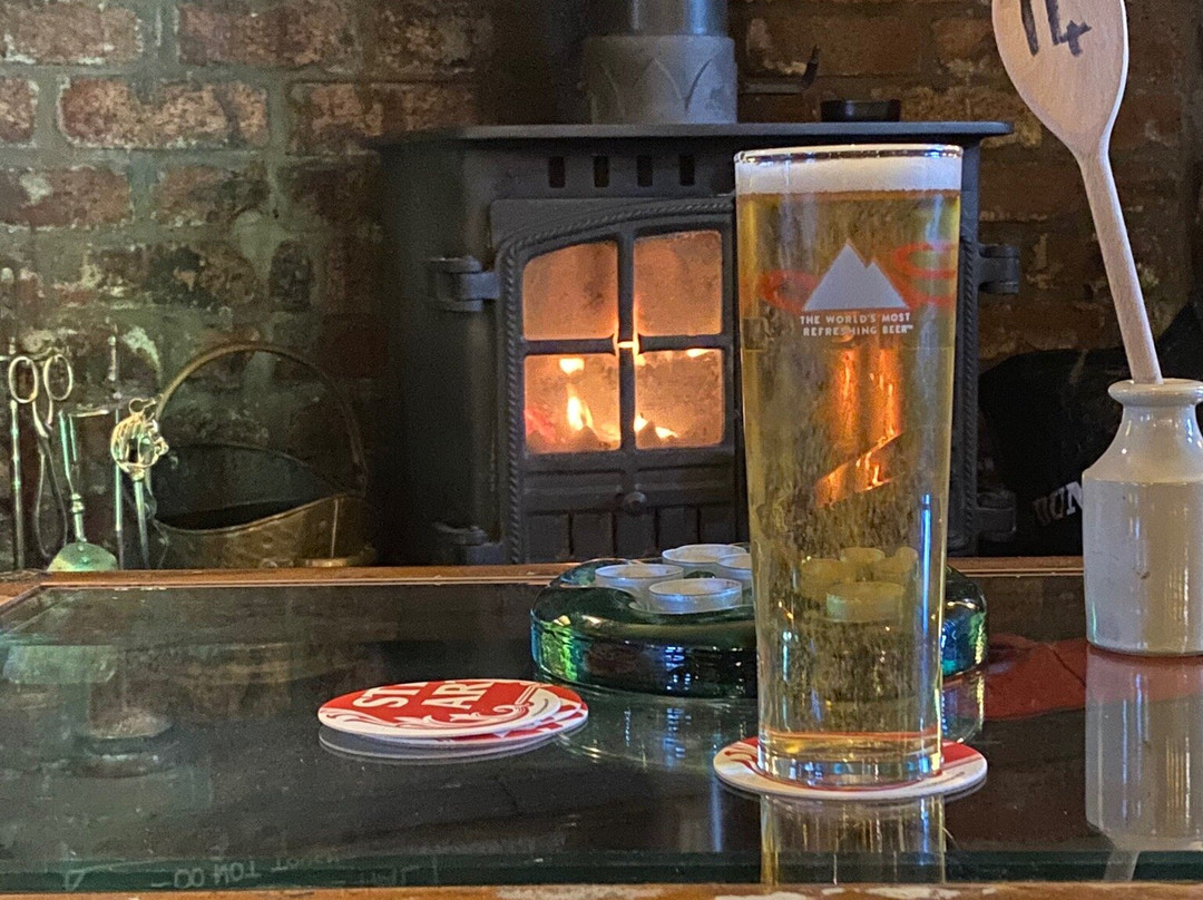 The Black Horse Hotel主图