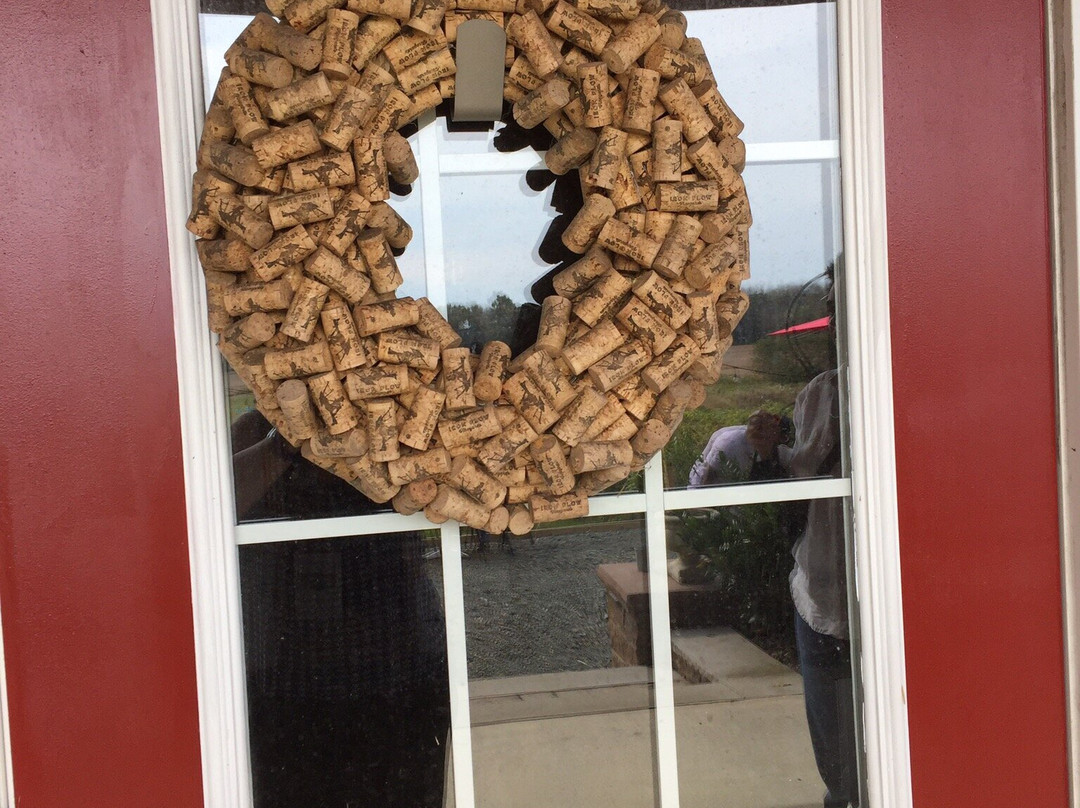 Iron Plow Vineyards-Columbus必去景点