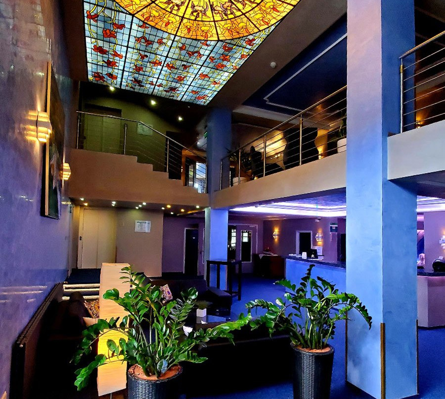 梅斯霍夫酒店主图