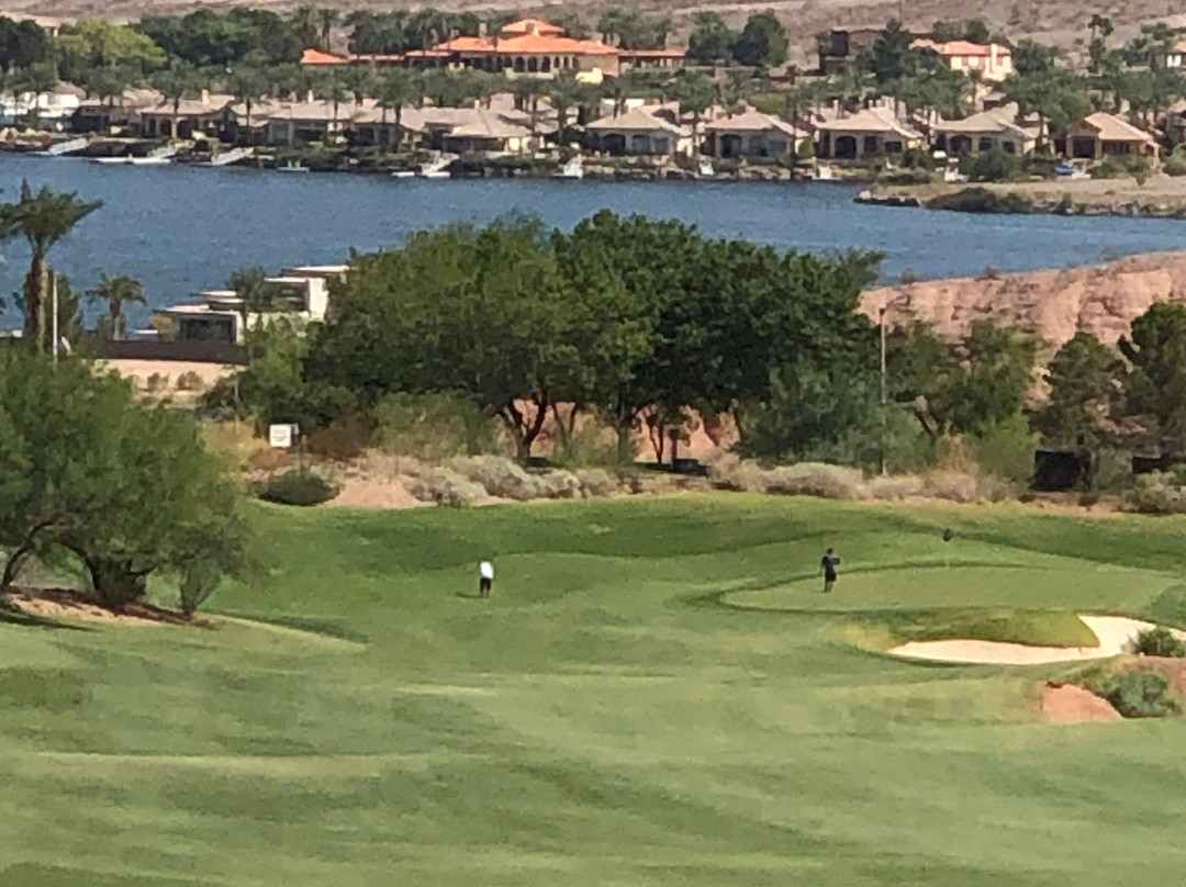 Clublender-玛丽安德尔湾必去景点