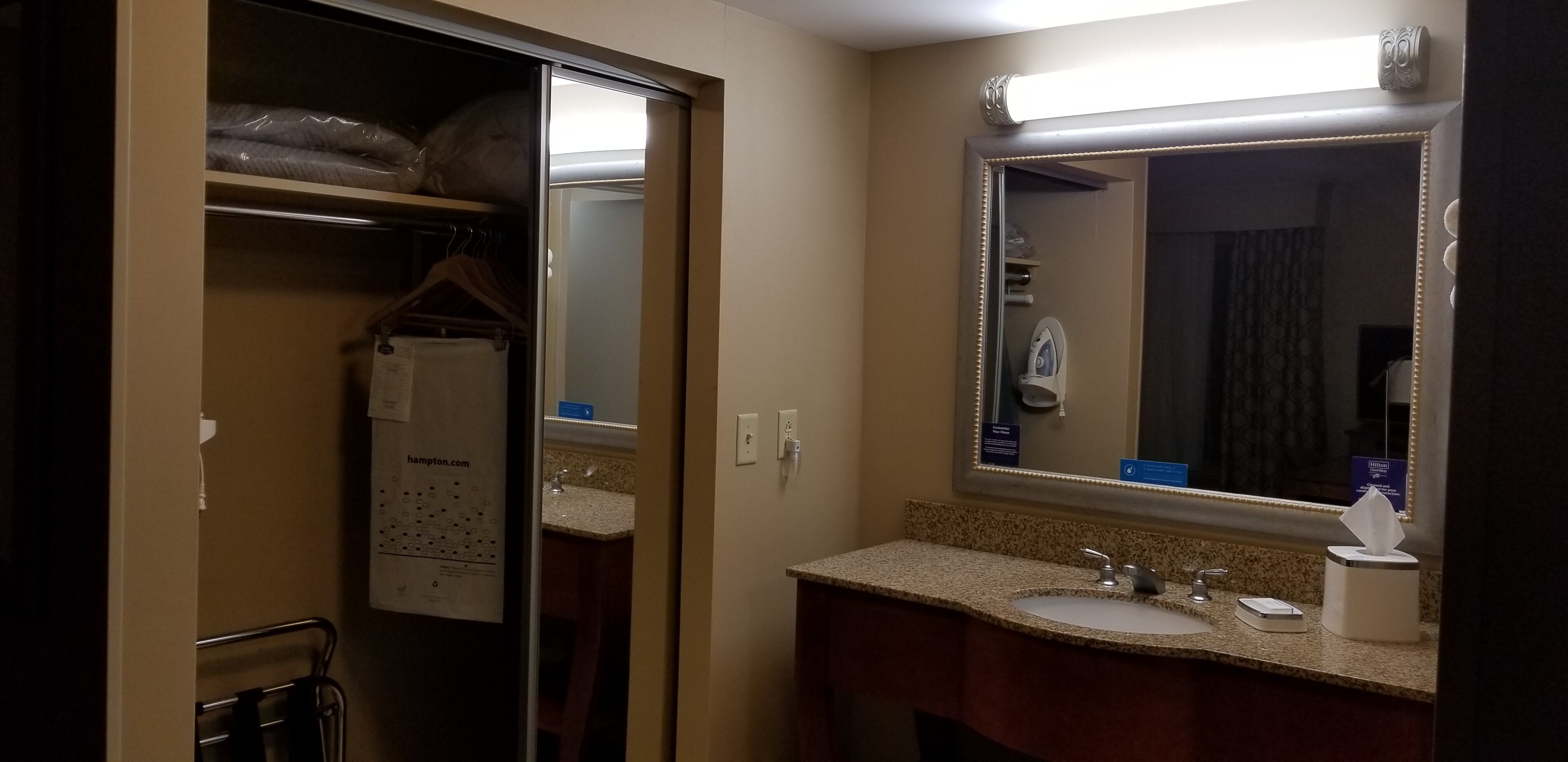 Hampton Inn & Suites Tilton-浴室