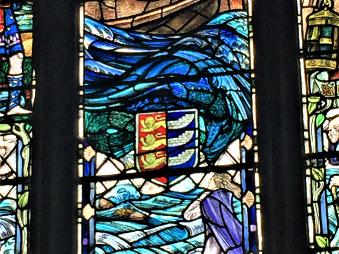 Mary Stanford Lifeboat Disaster Memorial Window景点图片