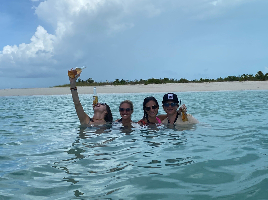 Ocean Frontiers-普罗维登西亚莱斯必去景点