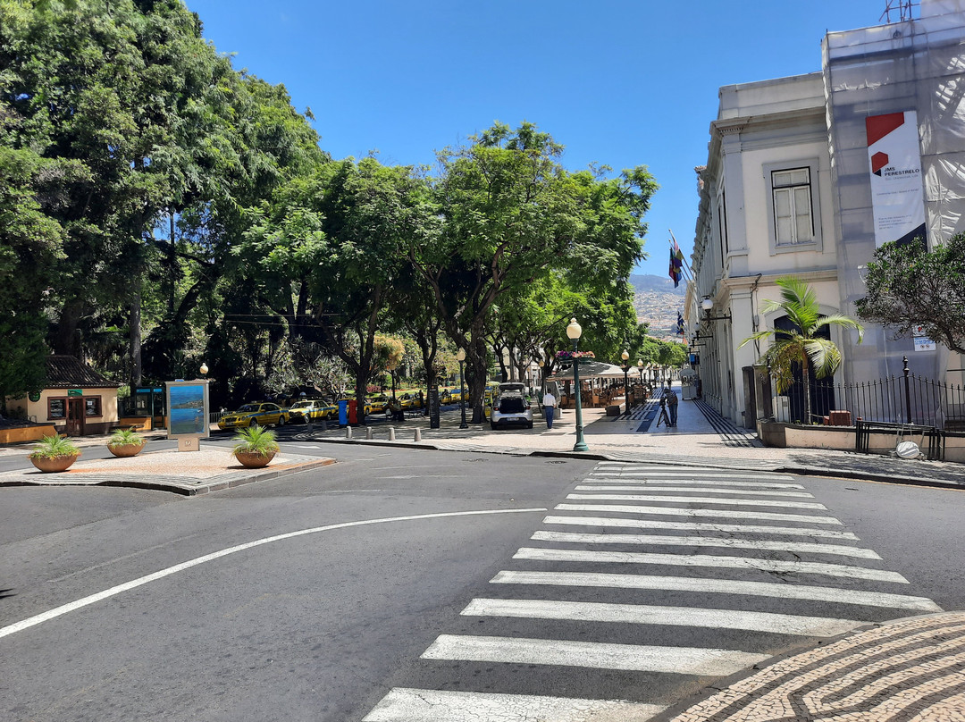 Jardim de Sao Francisco-沙尔必去景点
