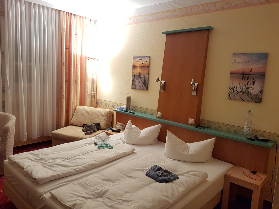Parkhotel Klueschenberg主图