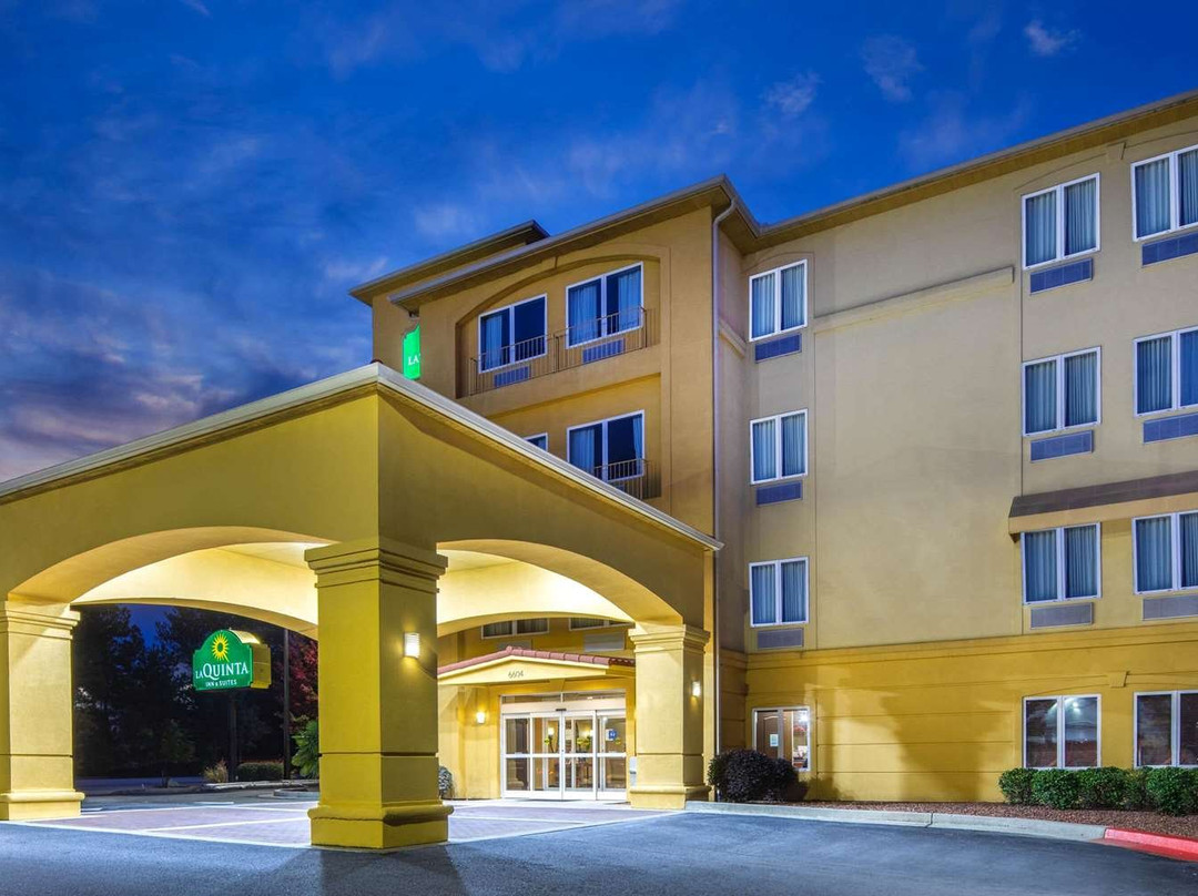 La Quinta Inn & Suites by Wyndham Atlanta-Union City主图