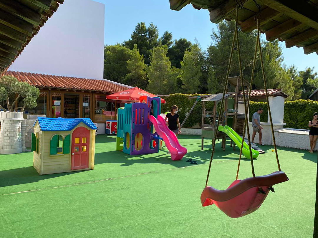 斯基亚索斯岛宫殿酒店主图