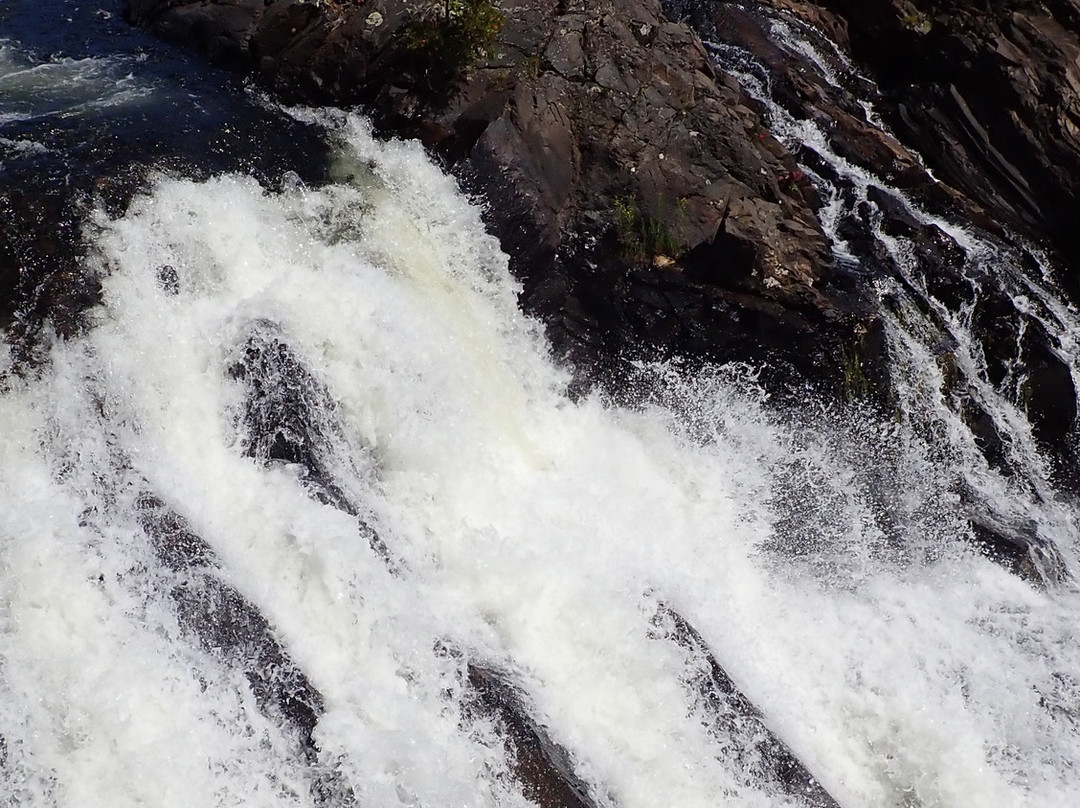 Chutes Provincial Park-Massey必去景点