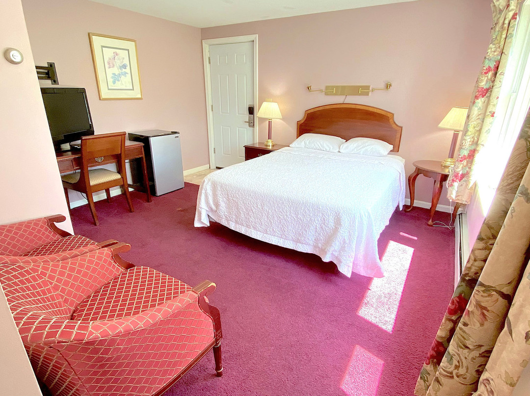 Founder's Brook Motel & Suites主图