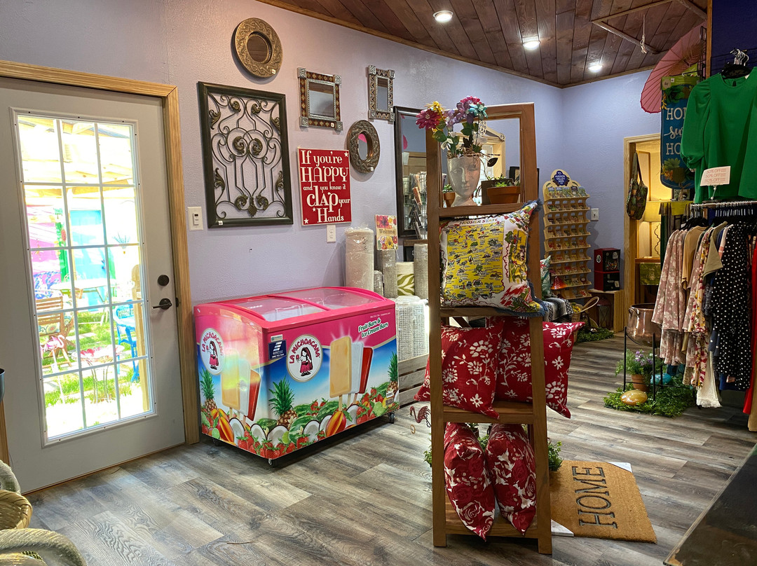 InRugCo Studio & Gift Shop-米沙沃卡必去景点