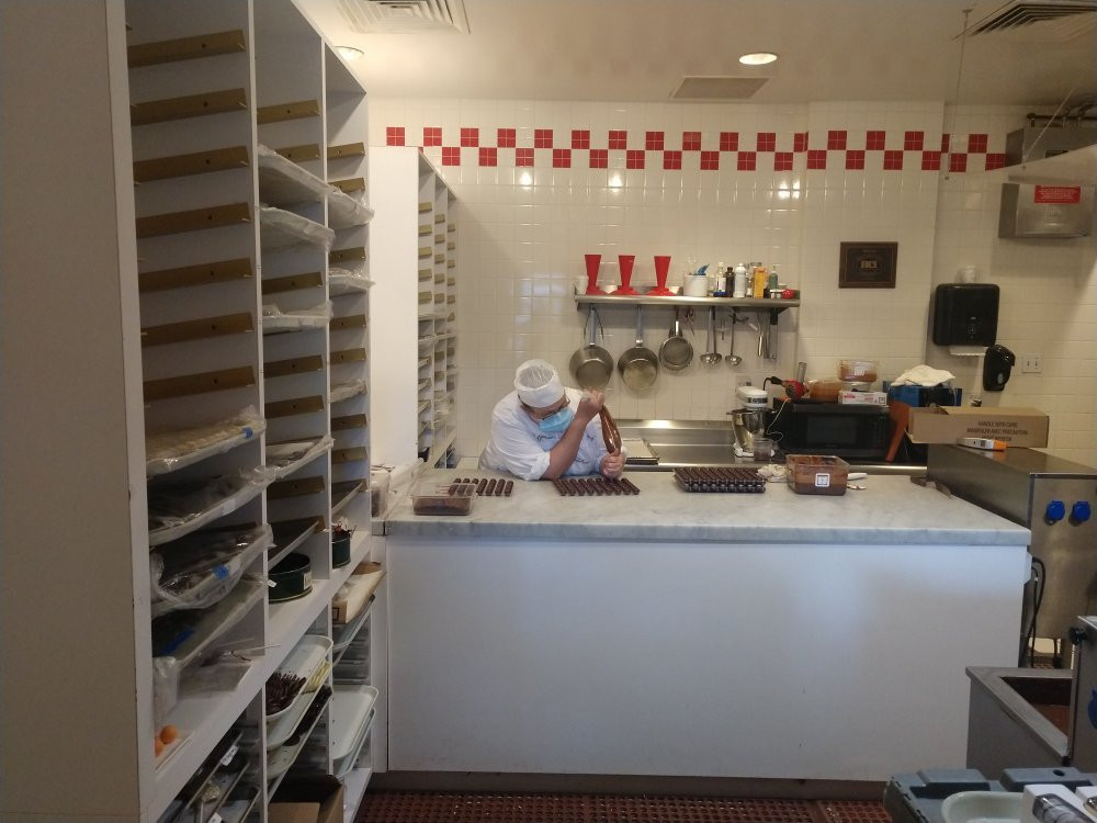 The Candy Maker-White Sulphur Springs必去景点