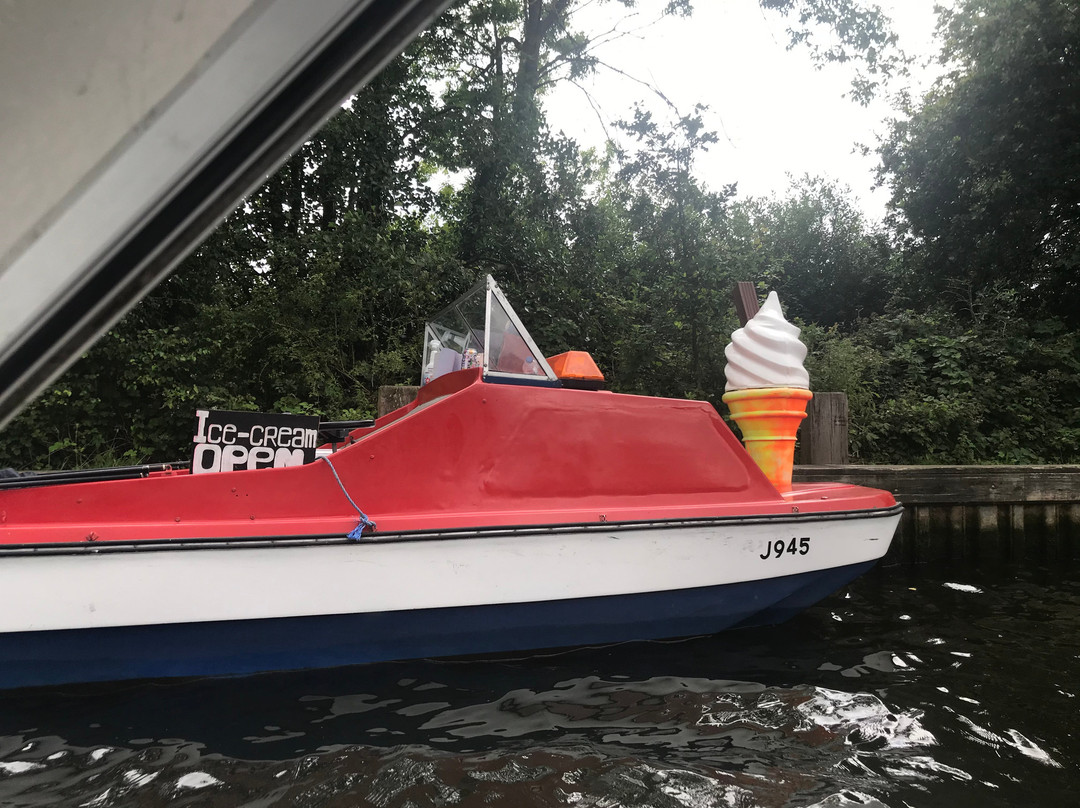 Wroxham Boat Hire景点图片
