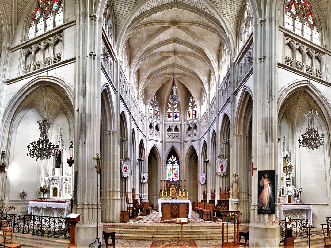 Eglise Saint Laurent景点图片