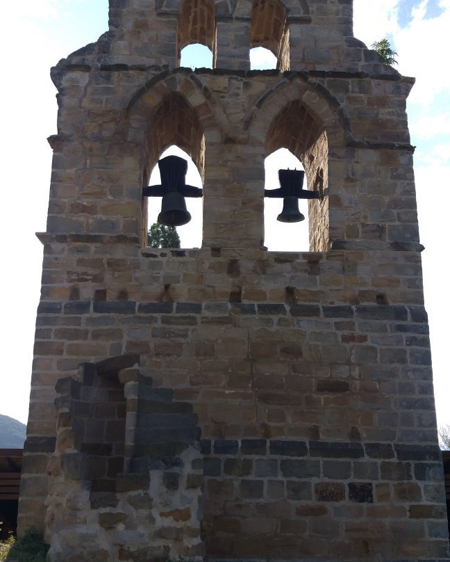 Iglesia Rupestre de Santa Maria de Valverde-Valderredible必去景点