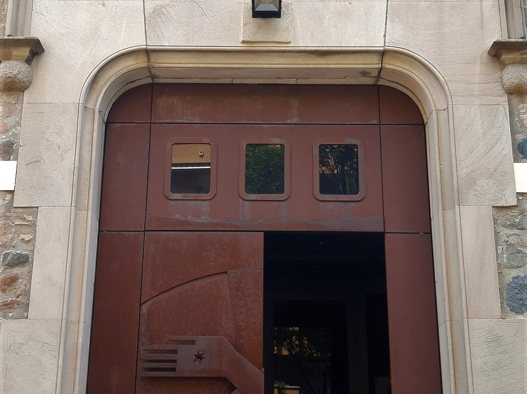 Parroquia Mare de Deu de Montserrat I Sant Antoni de Pádua景点图片