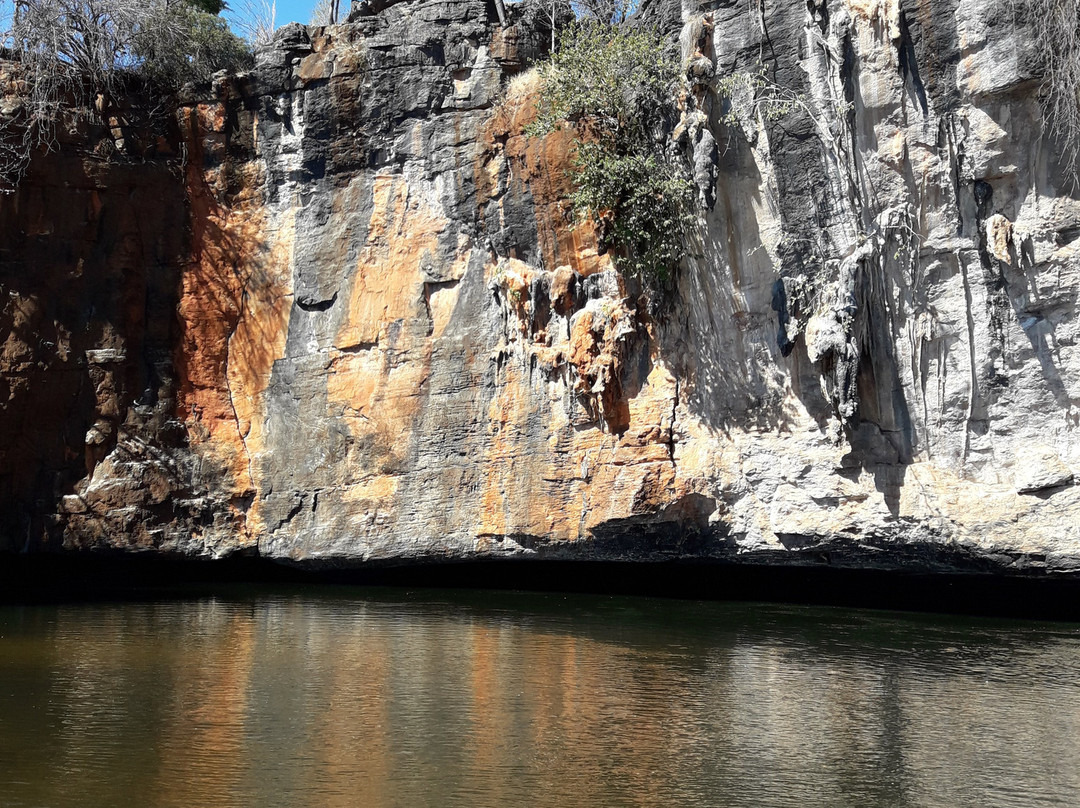 Paredão do Deus Me Livre-Sao Desiderio必去景点