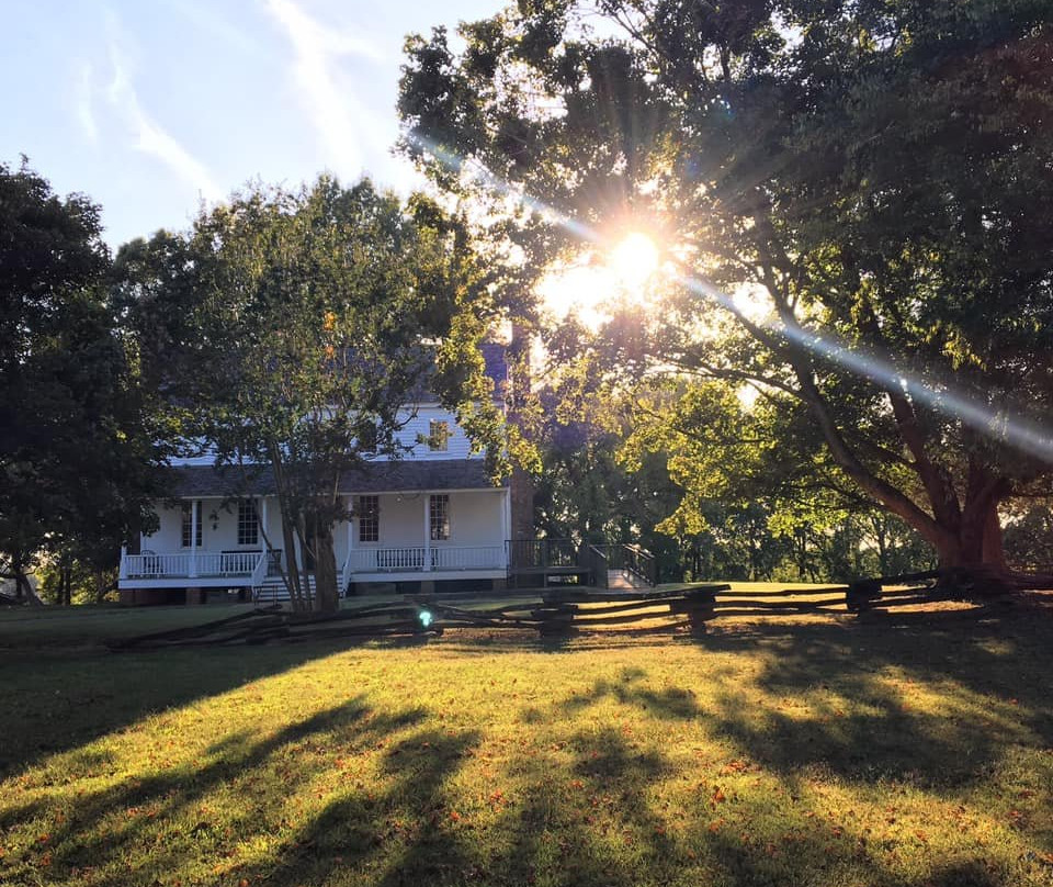 House in the Horseshoe-Deep River必去景点