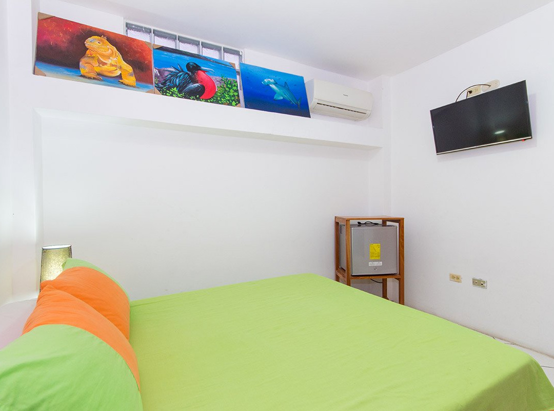 The Island Home主图