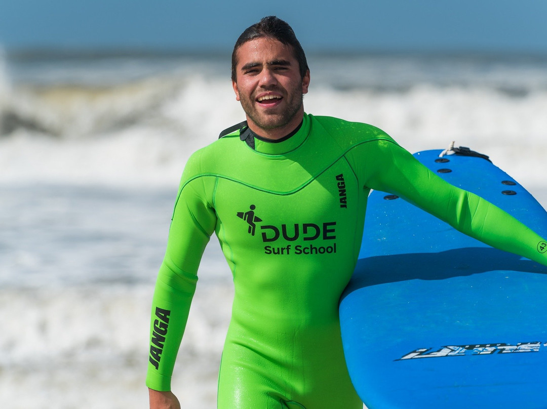 Dude Surf School景点图片
