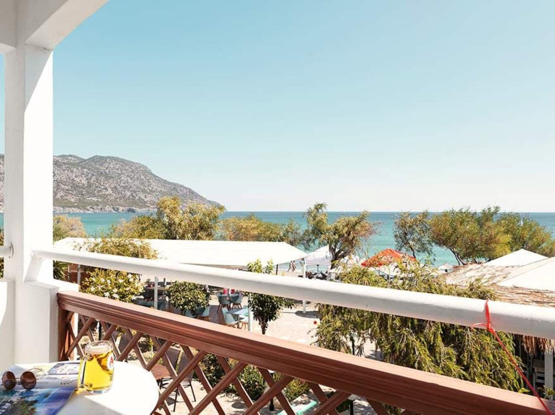 Minos Beach Hotel主图