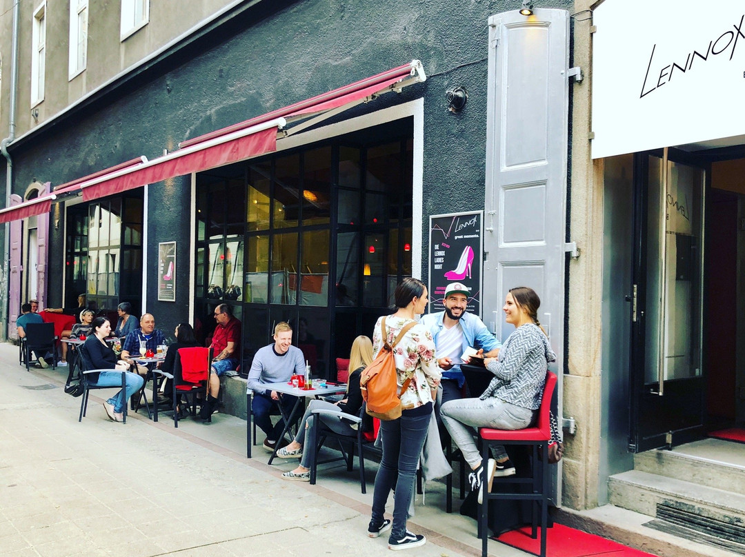 Lennox Bar-林兹必去景点