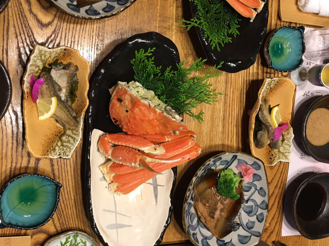 汤宿 川本屋主图