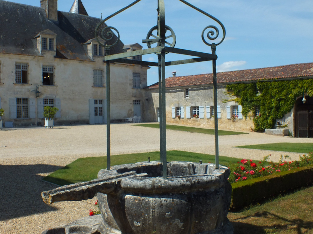 Château de La Roche Courbon-Saint Porchaire必去景点