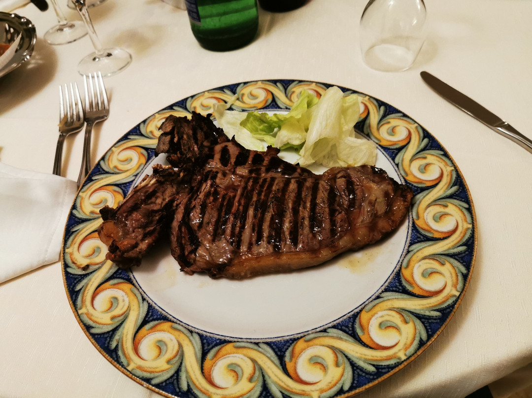 拉皮亚娜酒店主图