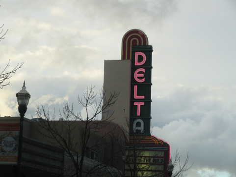 Cinelux Delta Cinema Saver-Brentwood必去景点