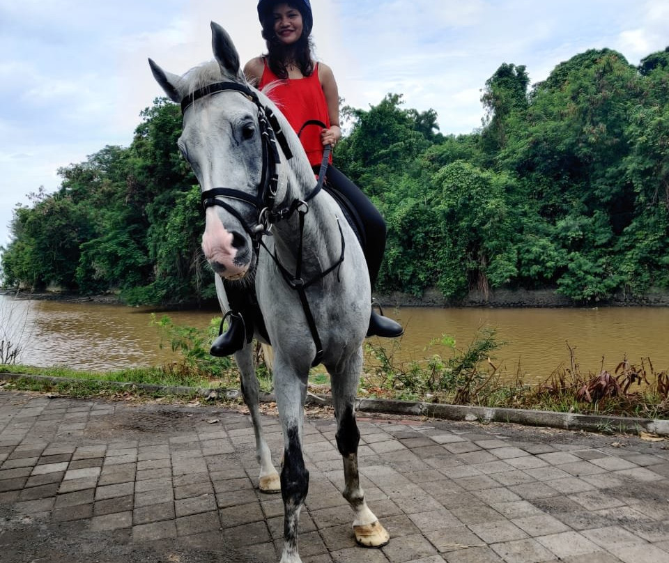 Padang Galak Beach-沙努尔必去景点