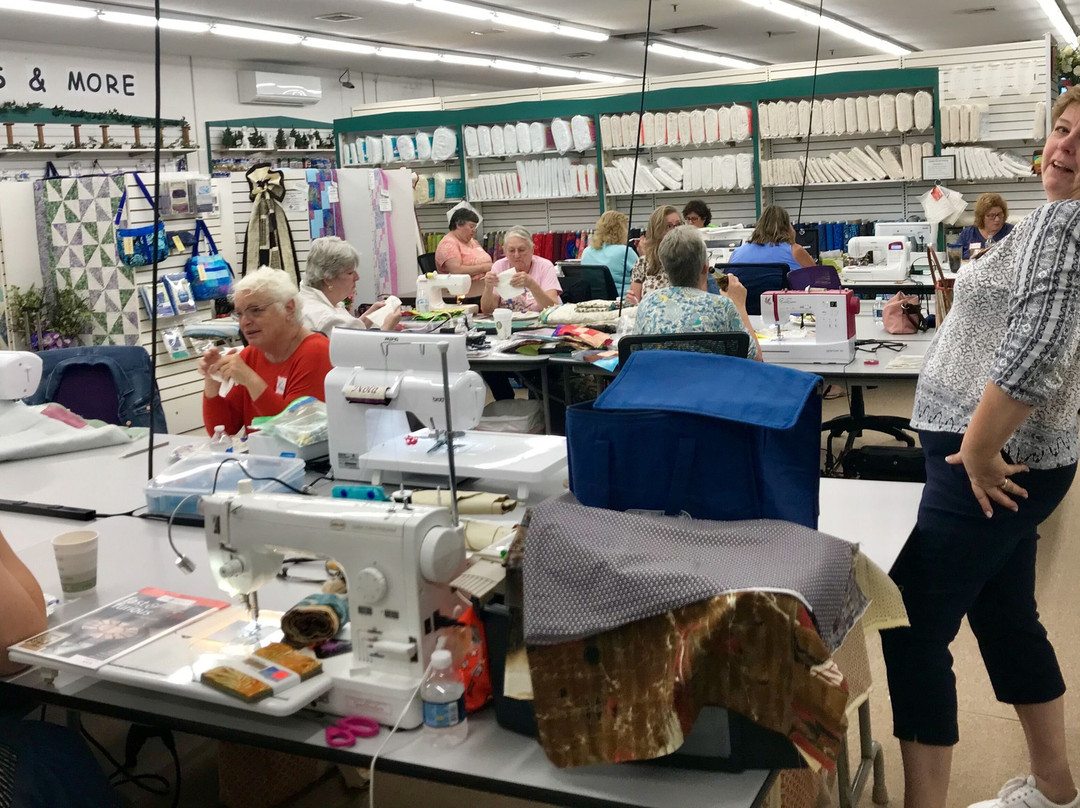 Colchester Mill Fabrics & Quilting景点图片