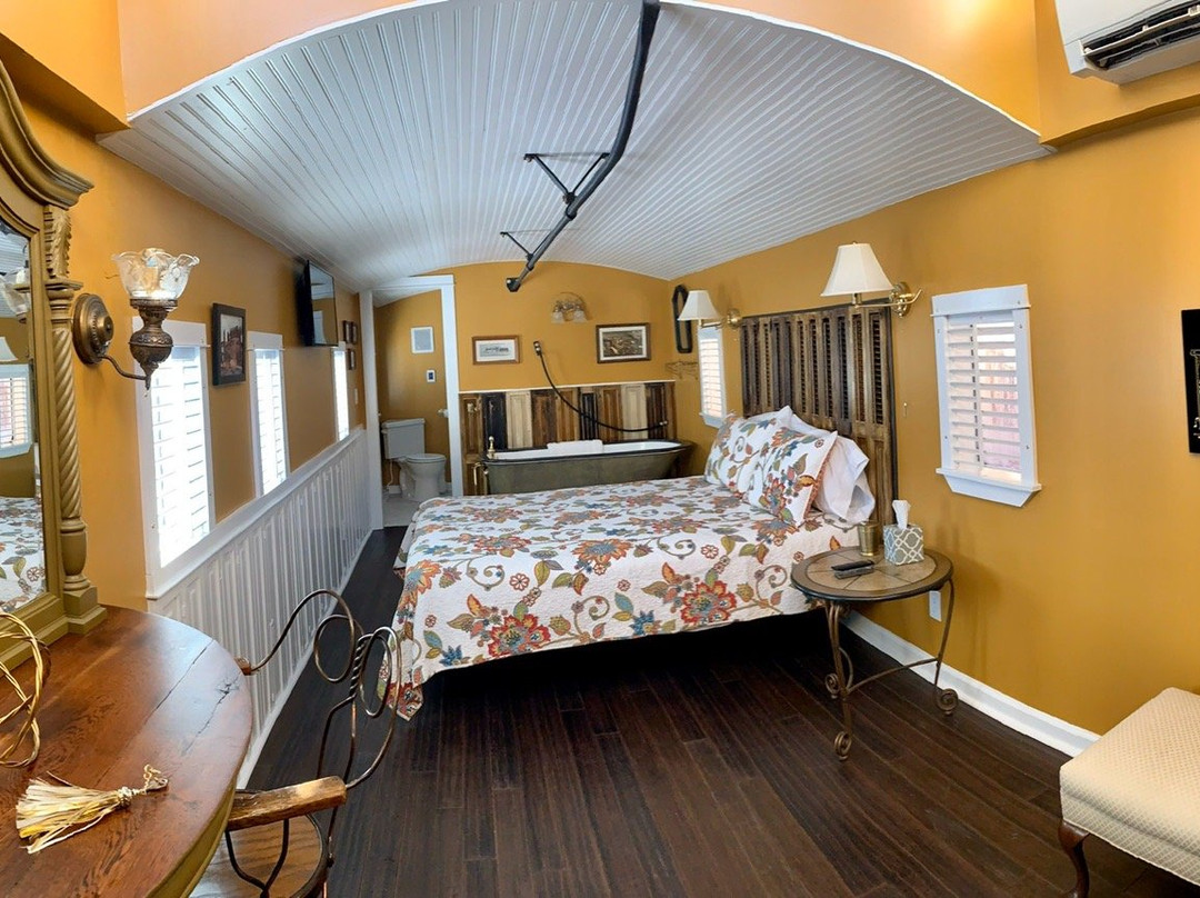 Riley's Railhouse主图