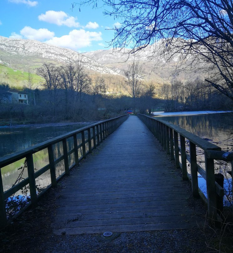 Embalse de Valdemurrio-Barzana必去景点