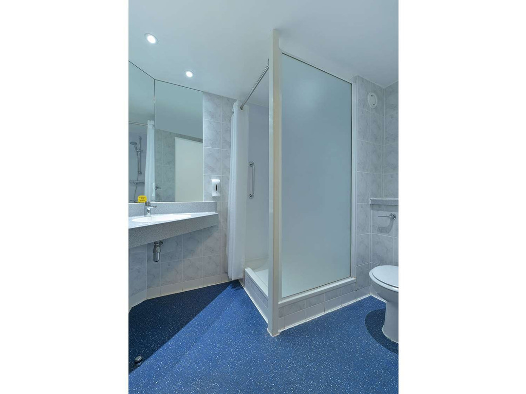 Travelodge Redhill Hotel主图