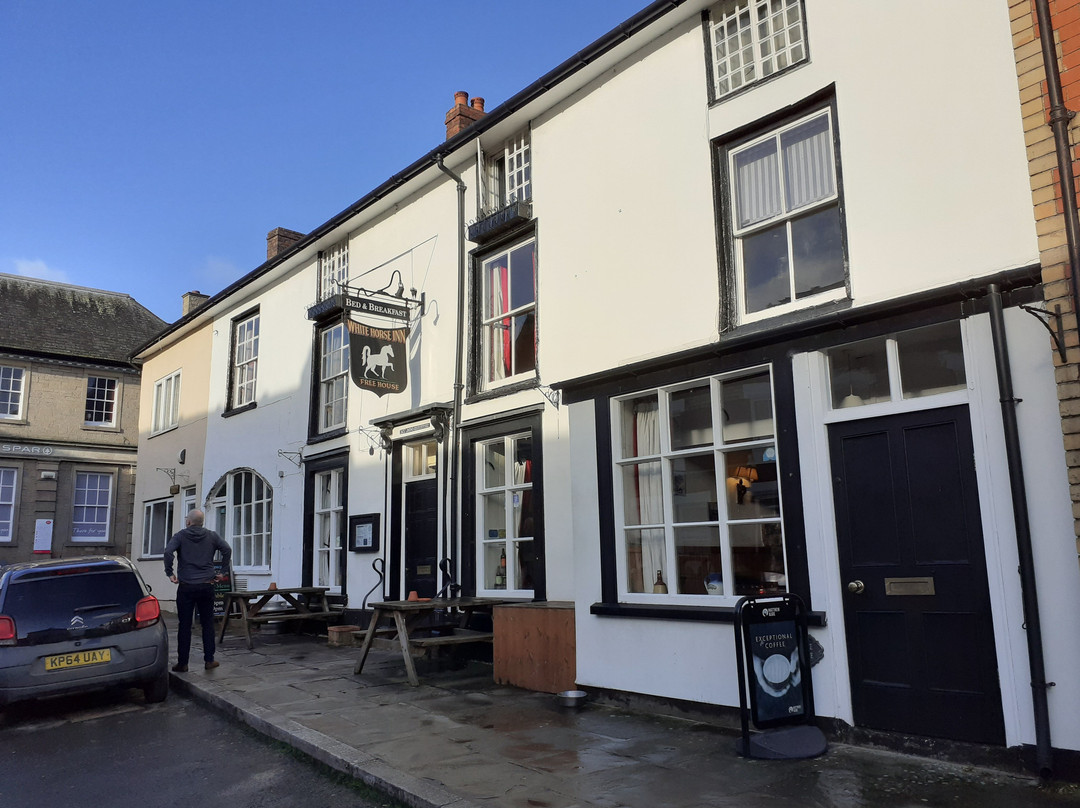 The White Horse Inn主图