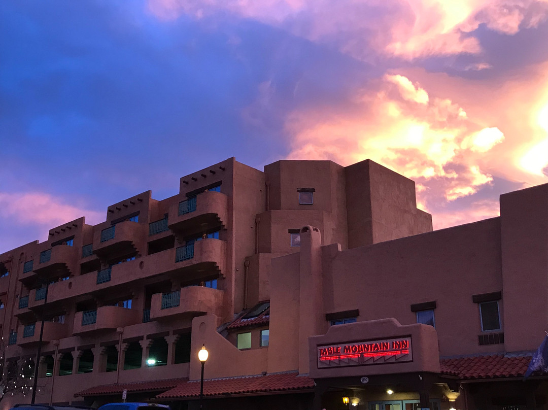 Table Mountain Inn主图