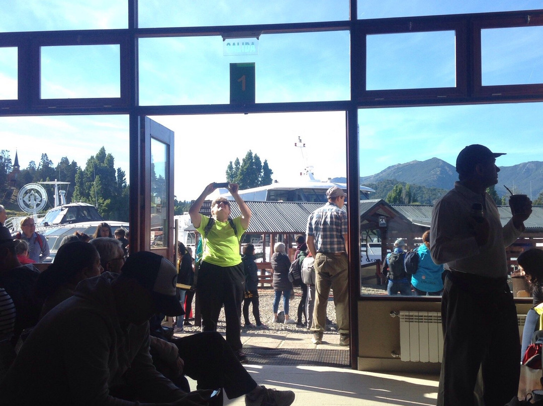 Puerto Pañuelo-圣卡洛斯-德巴里洛切必去景点