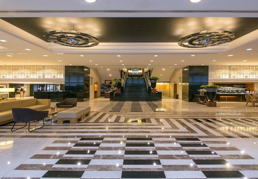 科威特市中心假日酒店主图