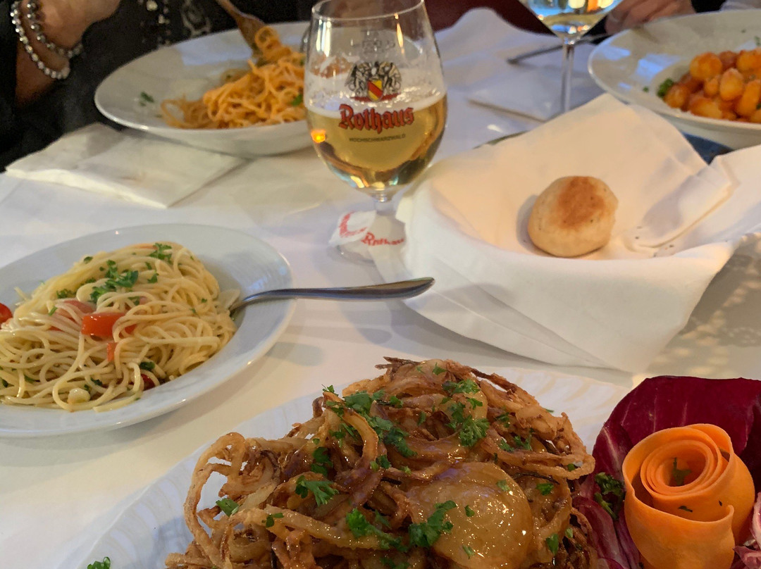 Monchweiler餐馆和美食-Spezialitaten-Ristorante & Pizzeria Bacco