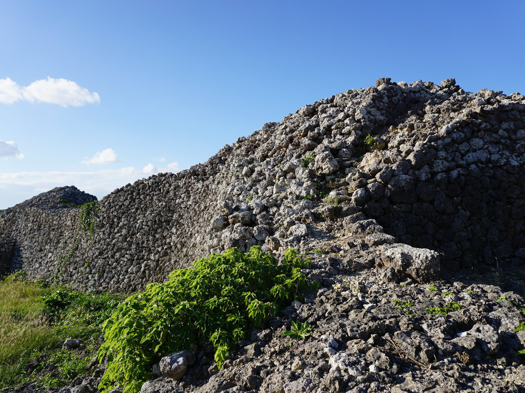 Gushikawa Castle Ruins景点图片