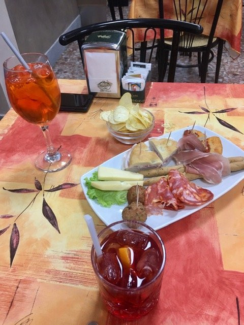 Bar Attilio-Villanova d'Albenga必去景点